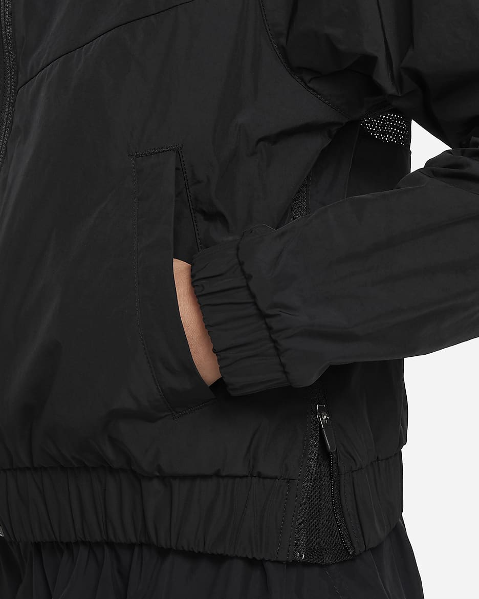 Nike Sportswear Windrunner laza fazonú kabát nagyobb gyerekeknek (lányoknak) - Fekete/Fekete