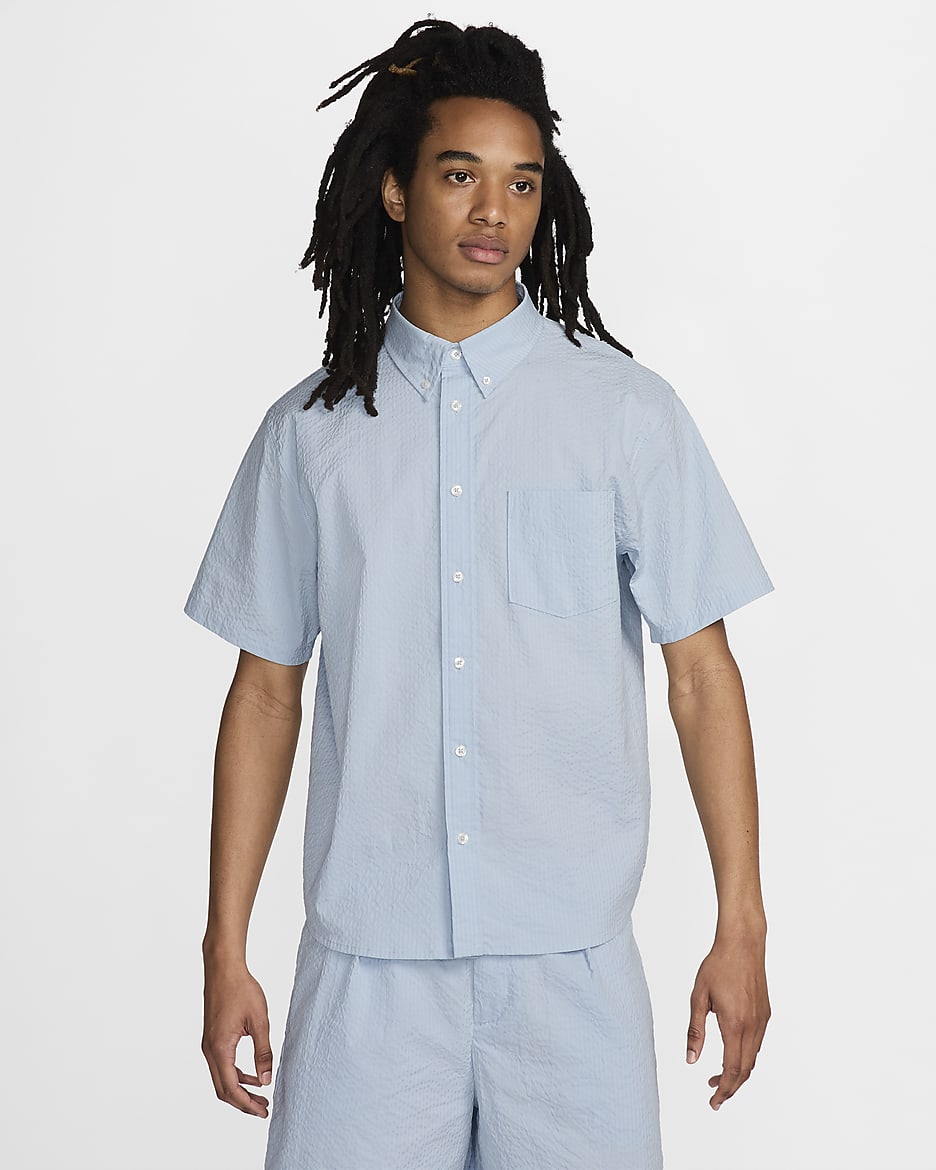 Nike Life Men's Short-Sleeve Seersucker Button-Down Shirt - Light Armoury Blue/Light Armoury Blue