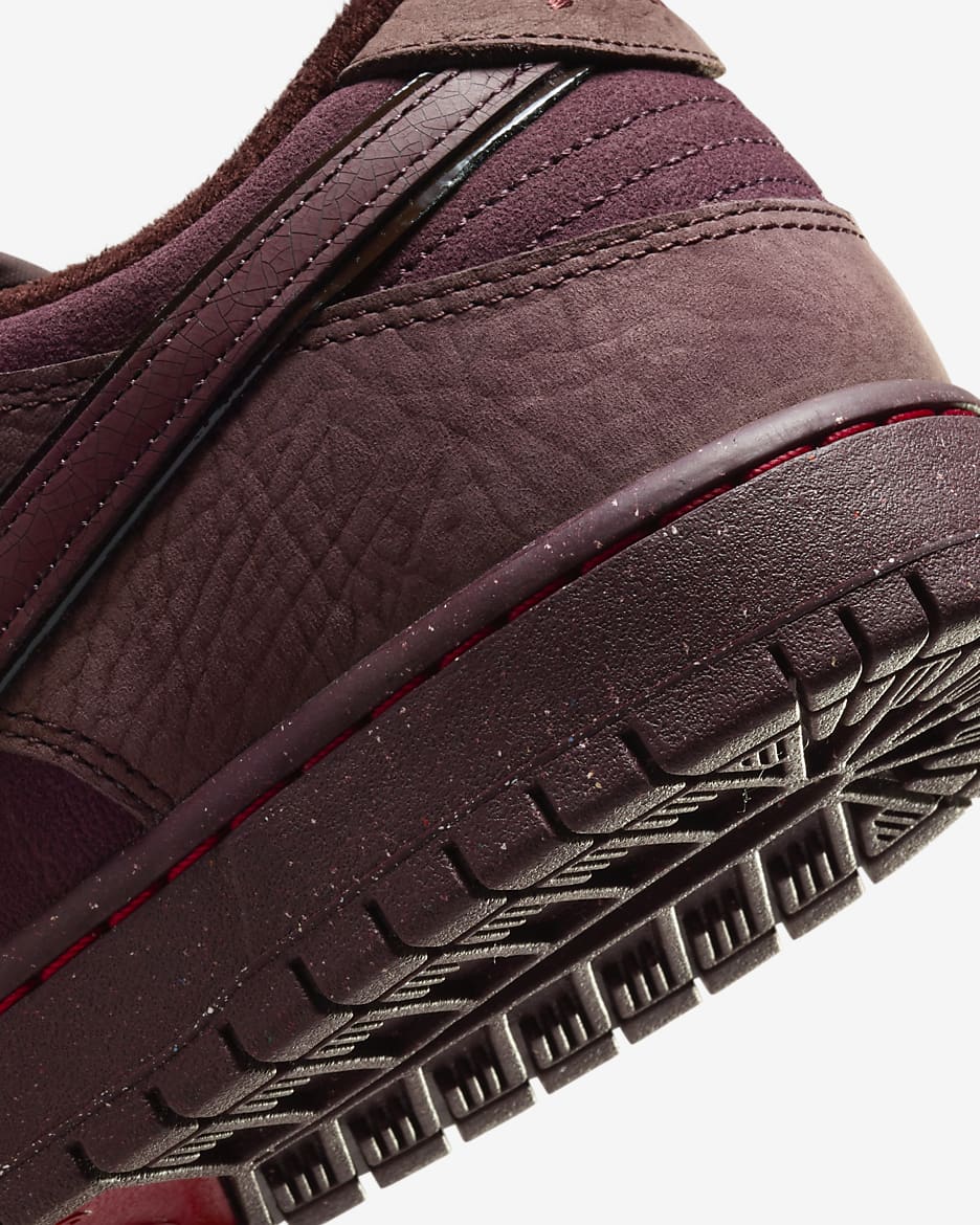 Nike SB Dunk Low Premium Skate Shoes - Burgundy Crush/Earth/Dark Pony/Dark Team Red