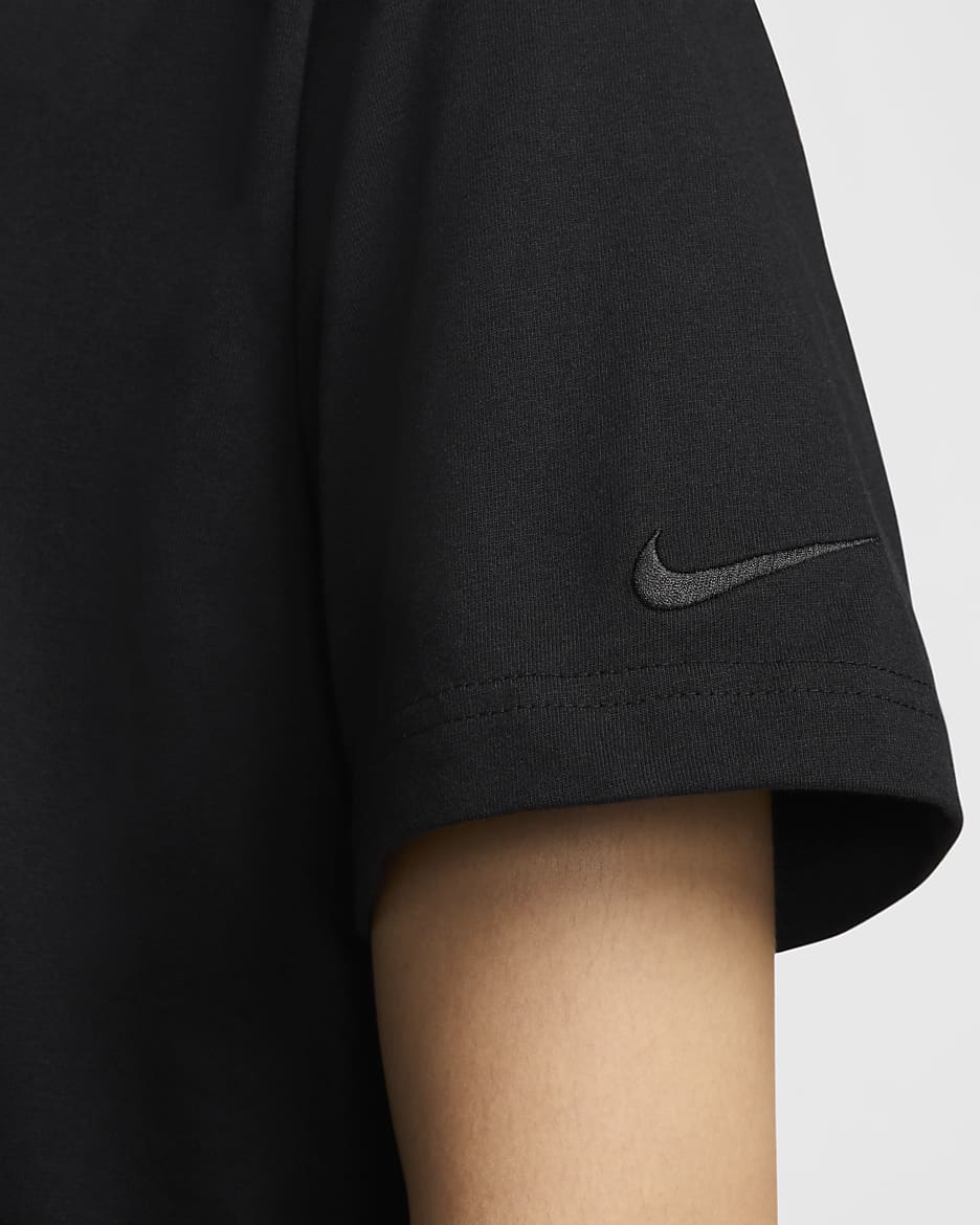 Nike Sportswear Women's T-Shirt - Black