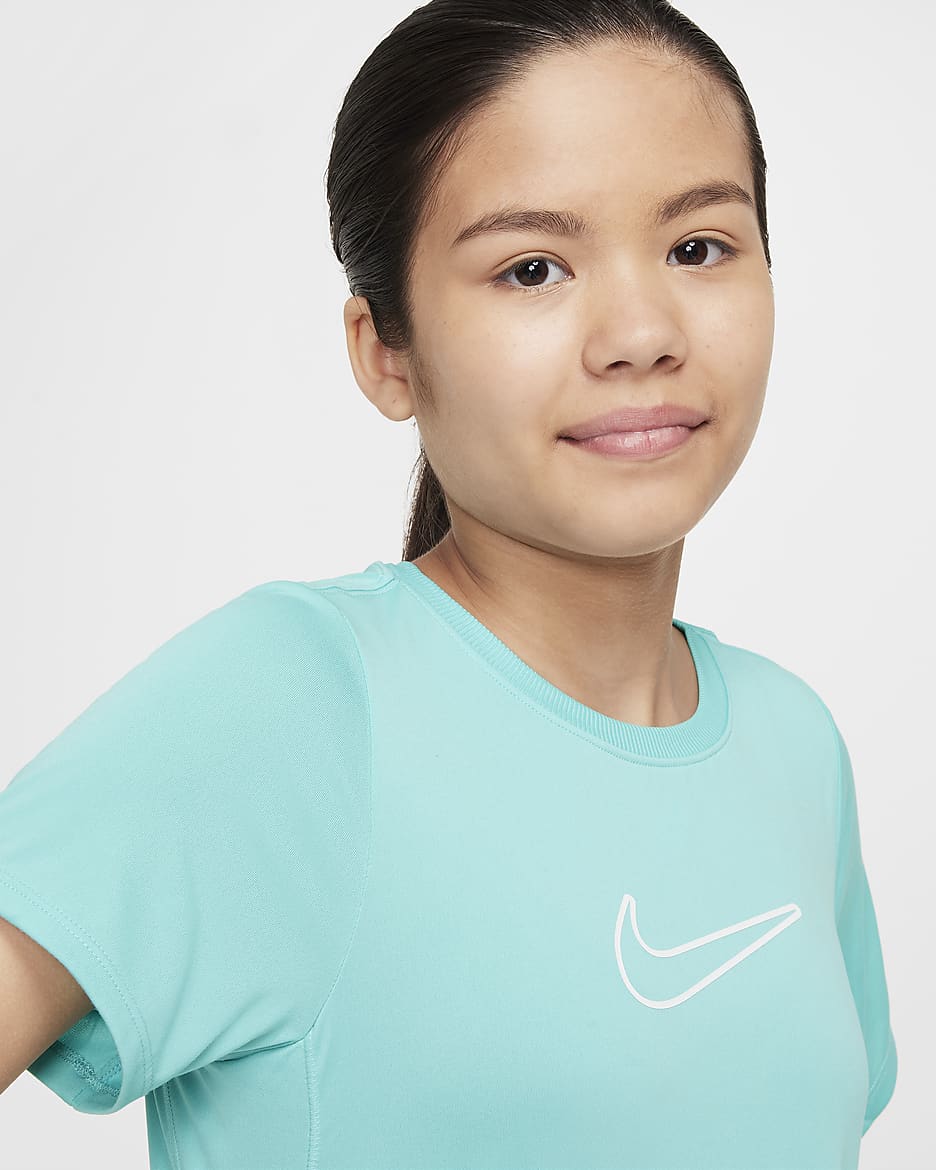 Haut à manches courtes Dri-FIT Nike One Fitted pour ado (fille) - Green Frost/Blanc