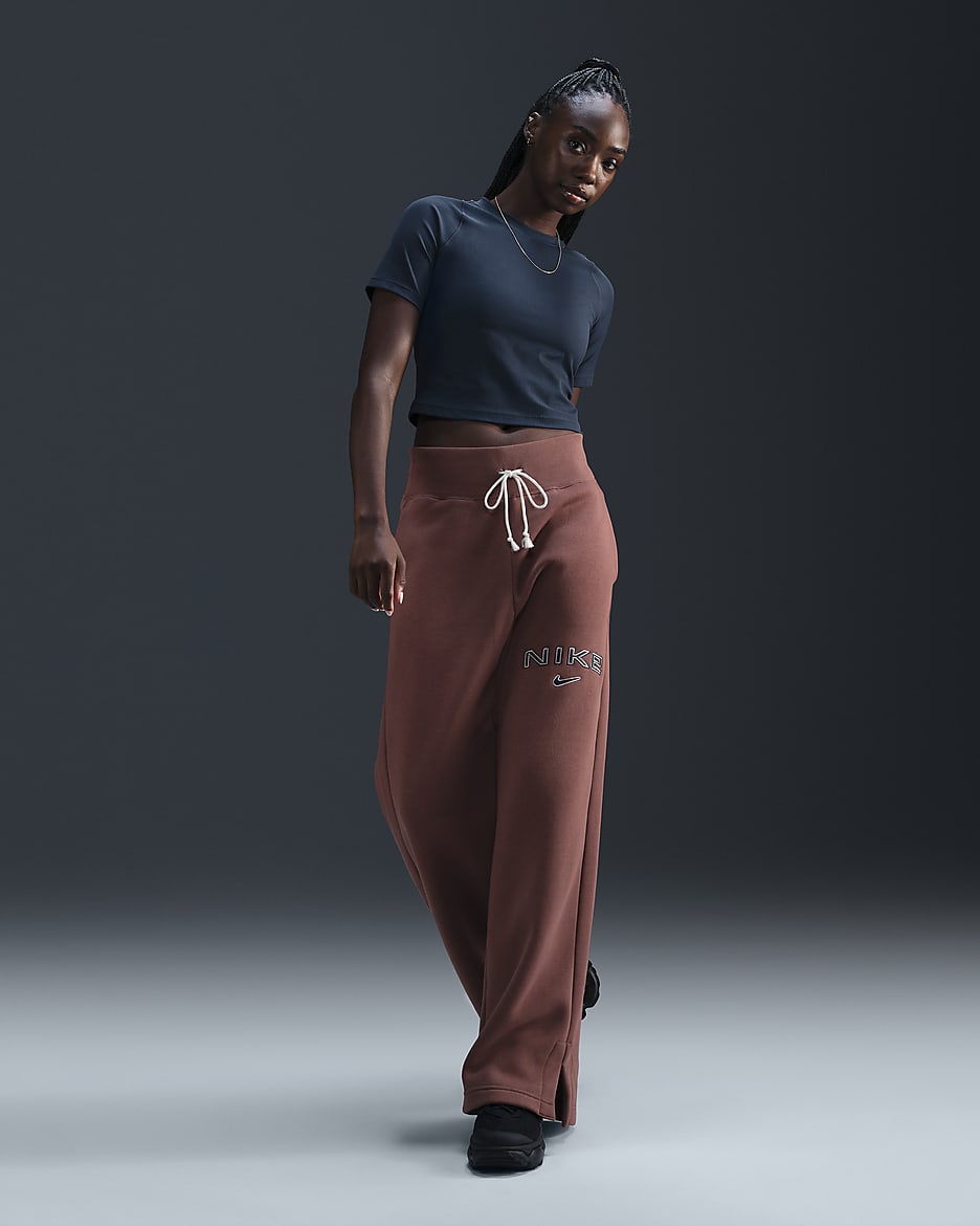 Pants con logotipo de piernas anchas y tiro alto para mujer Nike Sportswear Phoenix Fleece - Rojo sepia