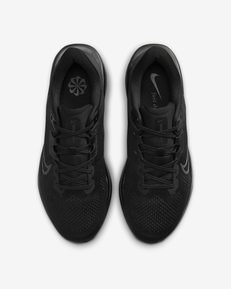 รองเท้าวิ่งโร้ดรันนิ่งผู้ชาย Nike Quest 6 - ดำ/Dark Smoke Grey