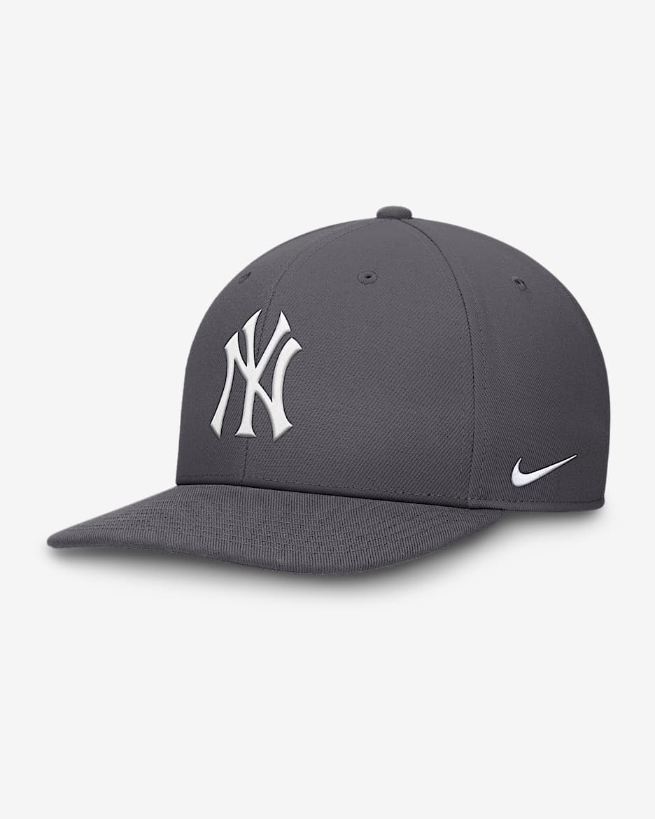 Gorra Nike Dri-FIT de la MLB ajustable para hombre New York Yankees Pro - Gris