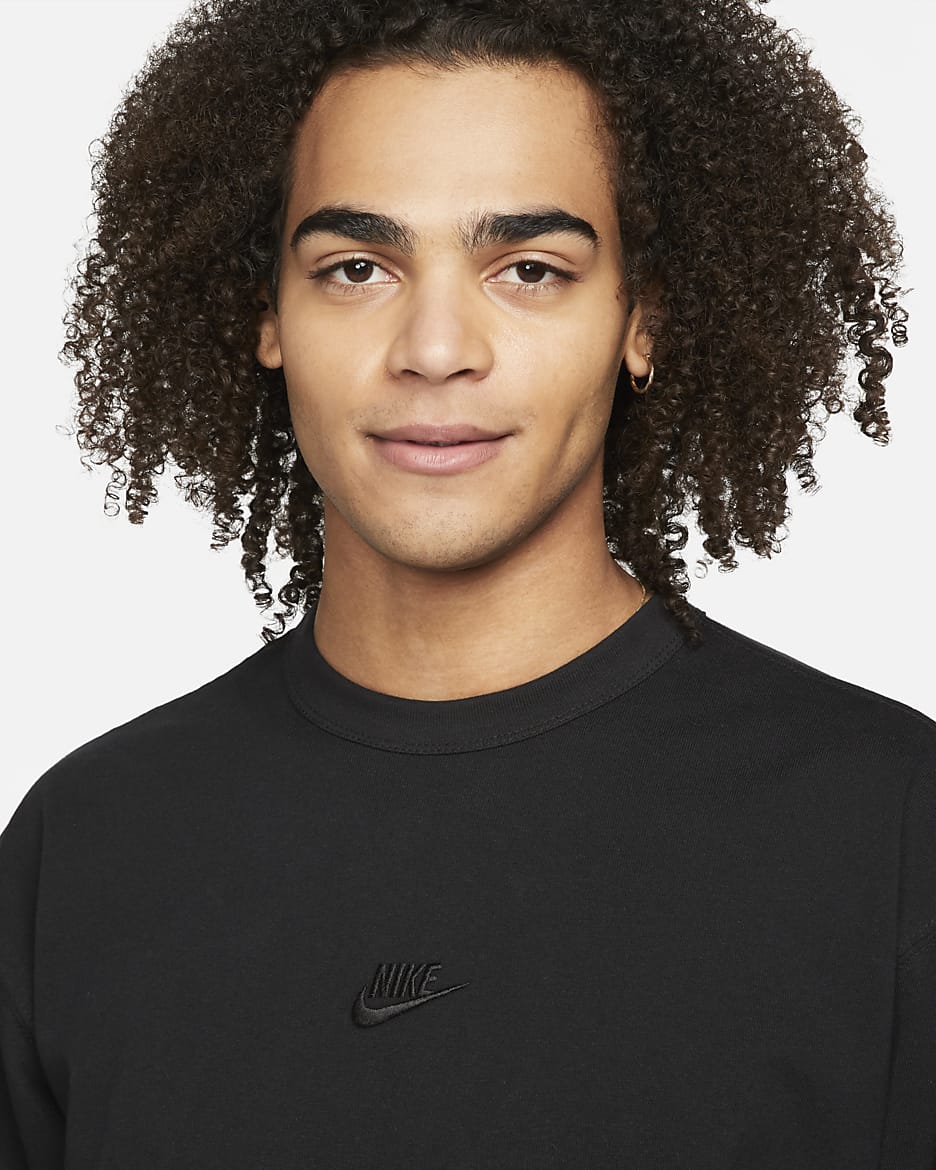 Tee-shirt à manches longues Nike Sportswear Premium Essentials pour Homme - Noir/Noir