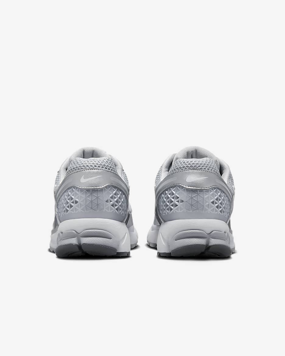 Buty męskie Nike Zoom Vomero 5 - Wolf Grey/Metallic Silver/Cool Grey/Biel