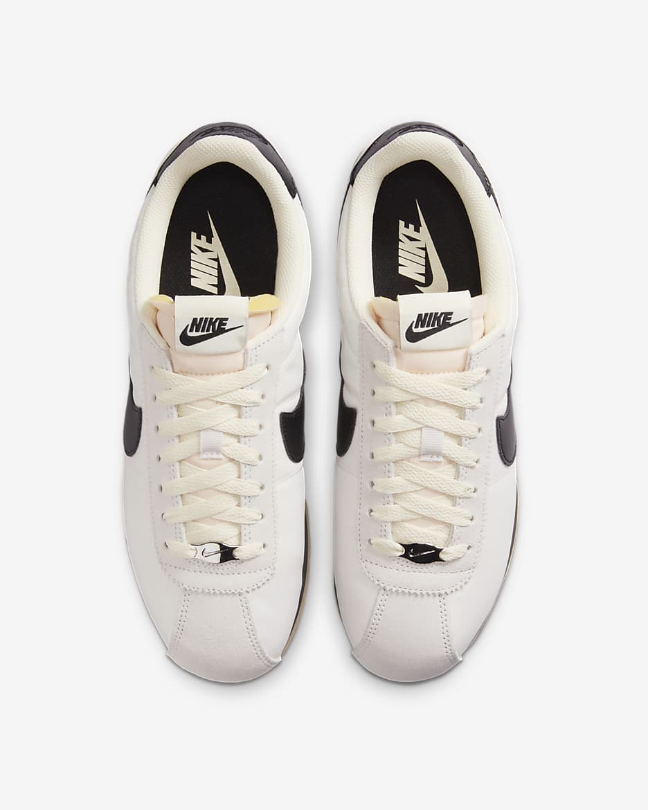 Chaussure Nike Cortez Textile pour femme - Phantom/Coconut Milk/Gum Light Brown/Noir