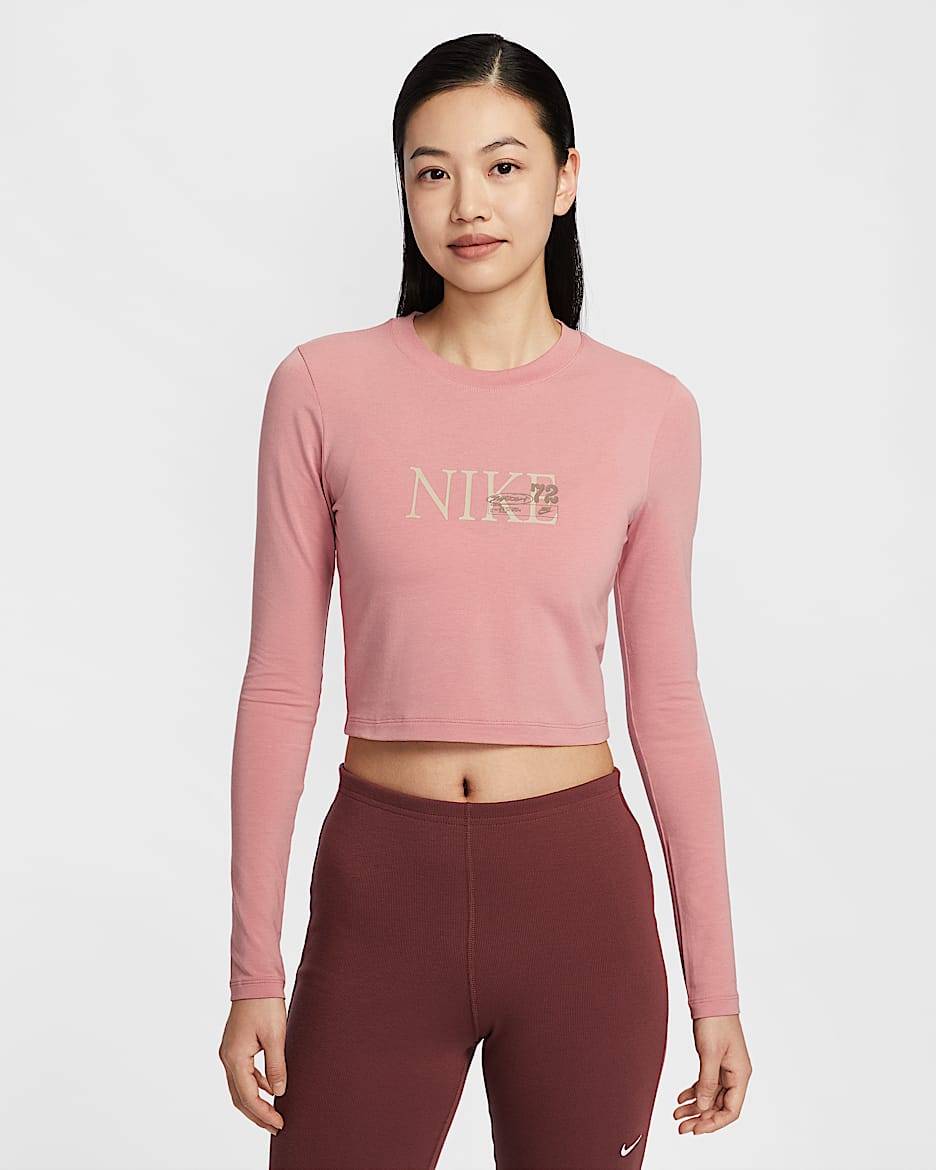 เสื้อแขนยาวเอวลอยทรงเข้ารูปผู้หญิง Nike Sportswear Chill Knit - Red Stardust/Red Stardust