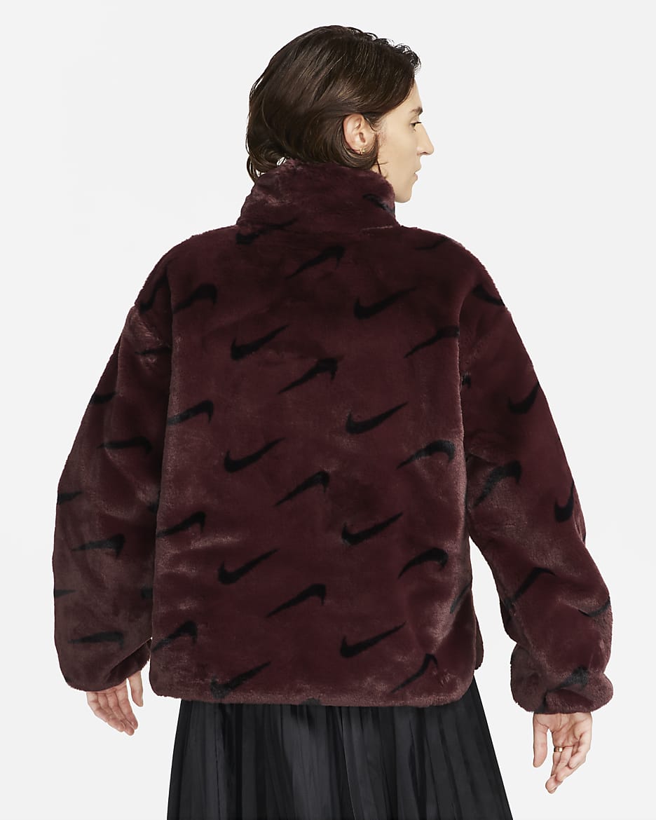 Giacca stampata in ecopelliccia Nike Sportswear Plush – Donna - Burgundy Crush/Nero/Nero