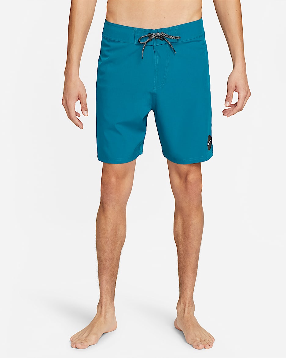 Traje de baño tipo short de playa de 18 cm para hombre Nike Essential - Verde abismo