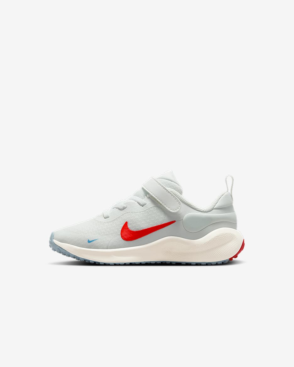 Nike Revolution 7 Younger Kids' Shoes - Summit White/Sail/Psychic Blue/Picante Red