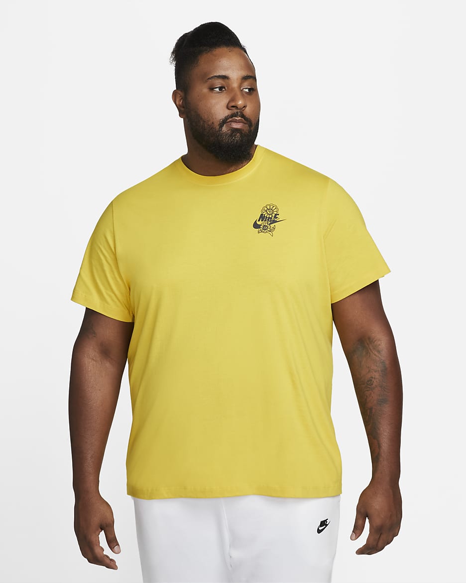 Nike Sportswear Men's T-Shirt. Nike.com