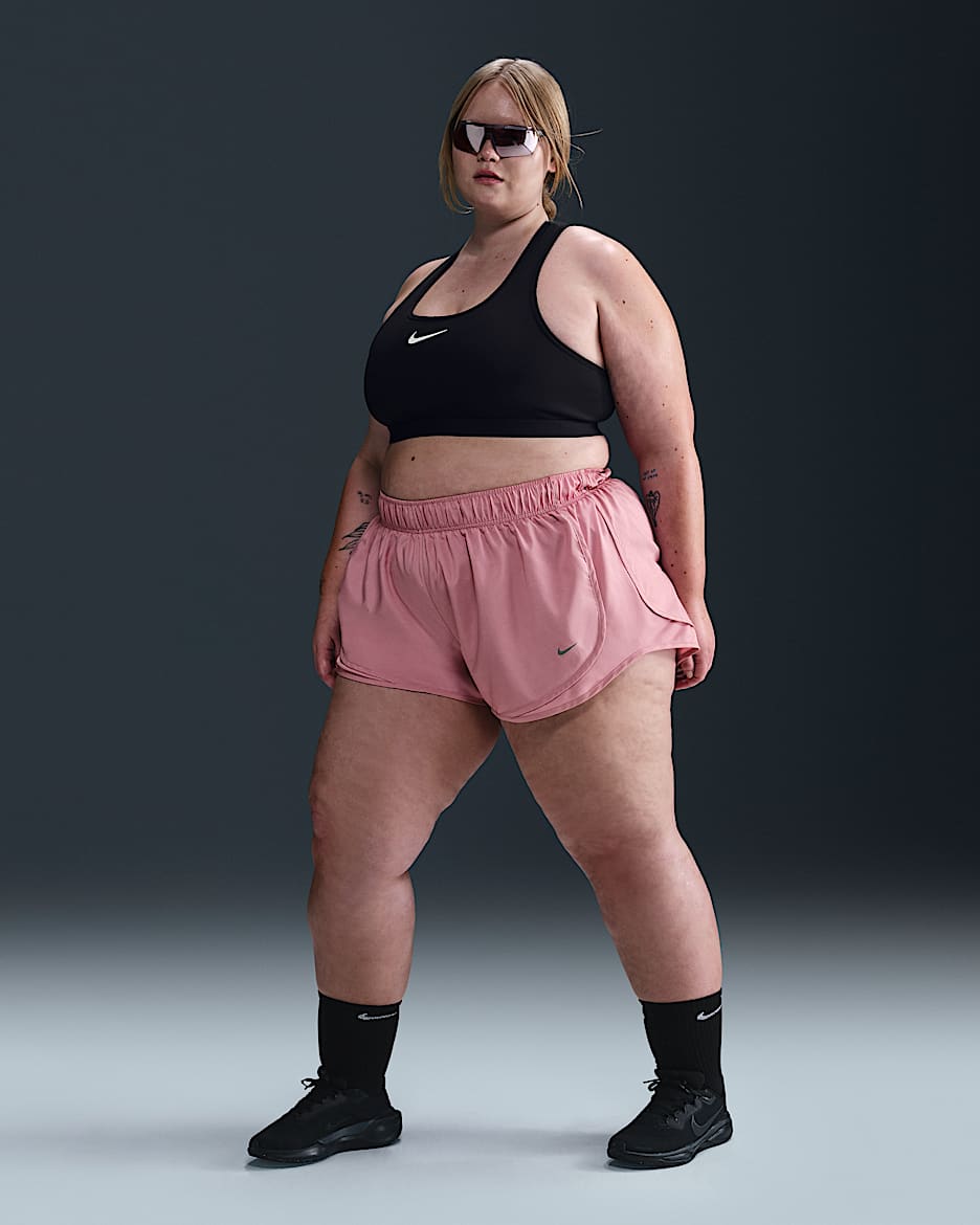 Shorts de correr Dri-FIT de tiro medio de 7 cm con forro de ropa interior para mujer (talla grande) Nike Tempo - Rosa elemental/Jaspeado/Rosa elemental