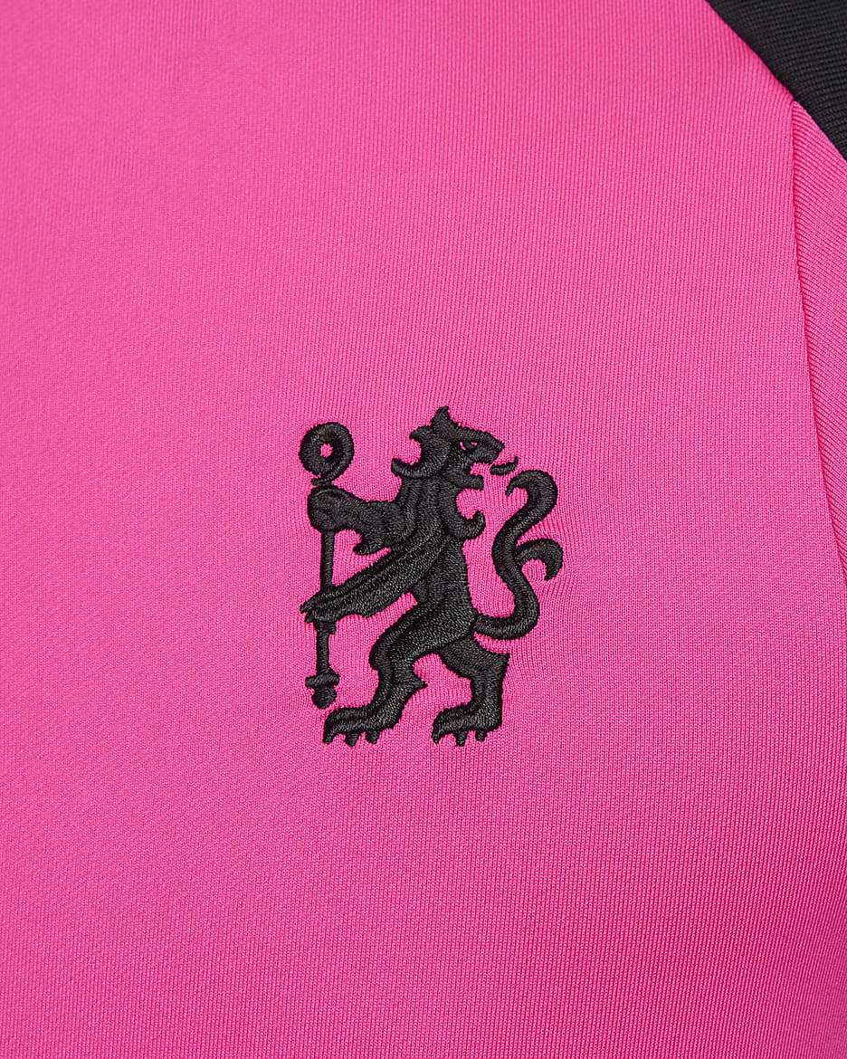 Camisola de treino de futebol Nike Dri-FIT do terceiro equipamento Strike Chelsea FC para homem - Rosa Prime/Preto