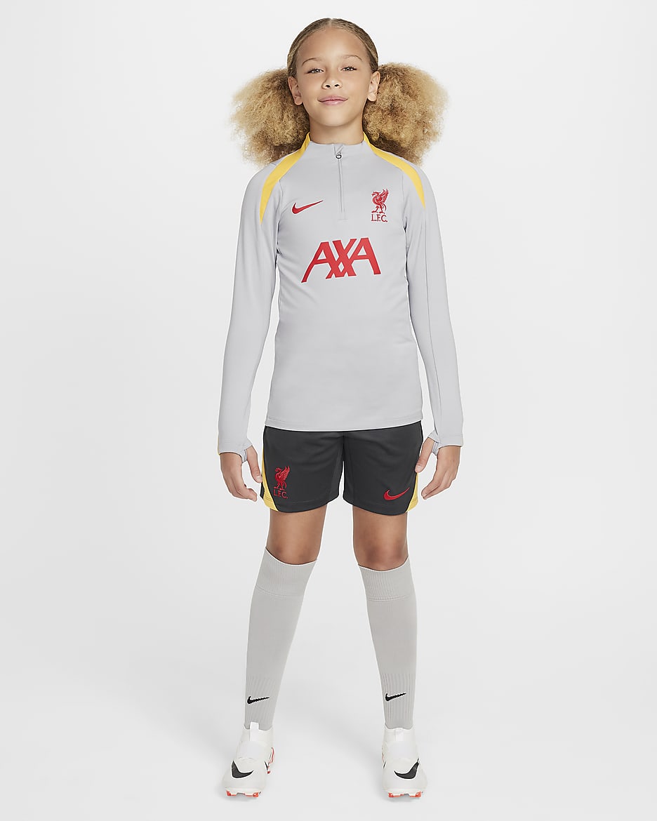 Liverpool FC Strike Derde Nike Dri-FIT voetbaltrainingstop voor kids - Light Smoke Grey/Chrome Yellow/Global Red