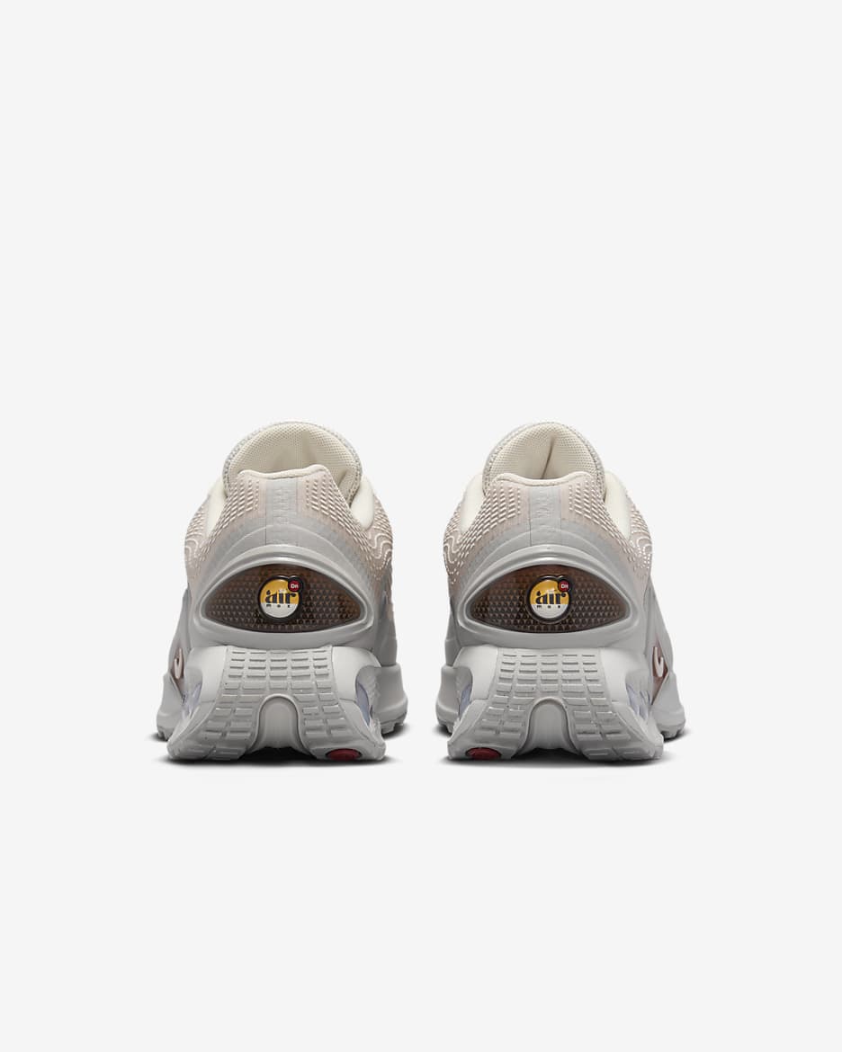 Nike Air Max Dn Shoes - Light Orewood Brown/Light Iron Ore/Moon Particle/Phantom