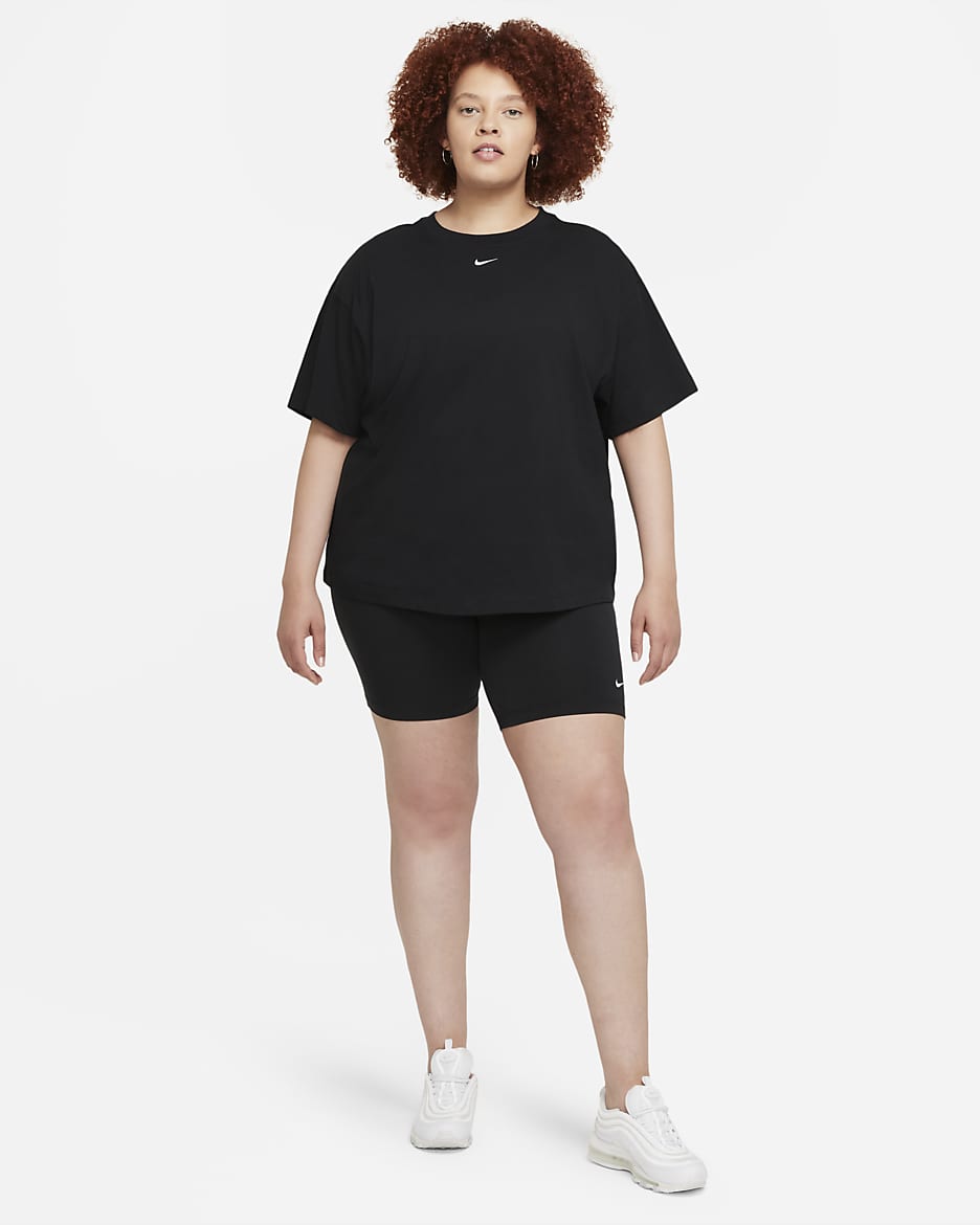 Top oversize a manica corta Nike Sportswear Essential (Plus size) - Donna - Nero/Bianco