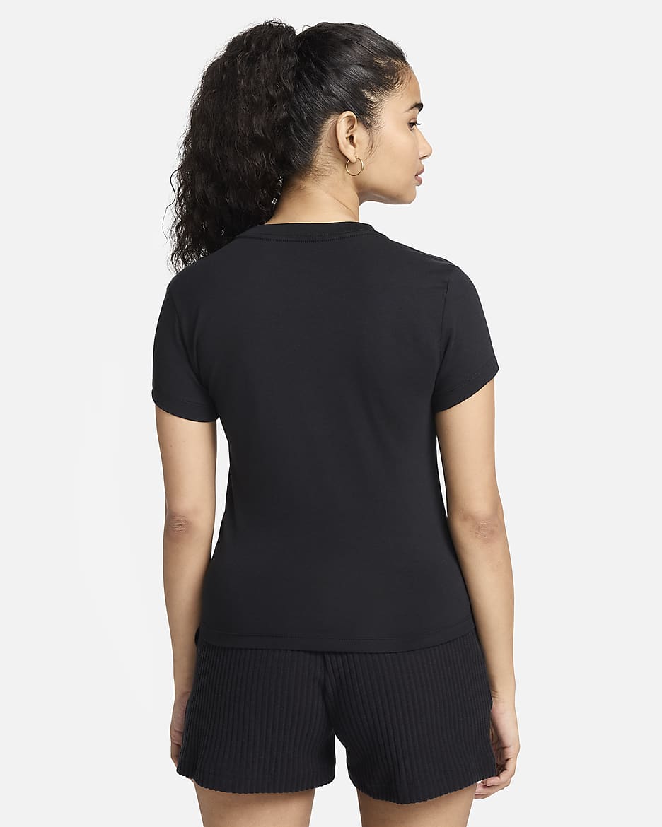 Nike Sportswear Chill Knit Damen-T-Shirt - Schwarz/Weiß