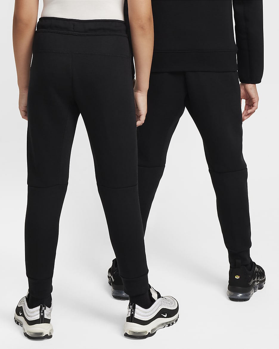 Jogging à imprimé réfléchissant Nike Sportswear Tech Fleece pour ado - Noir