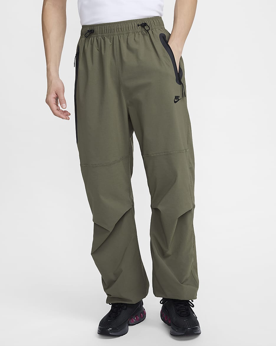 Nike Tech Men's Woven Oversized Trousers - Medium Olive/Medium Olive/Black
