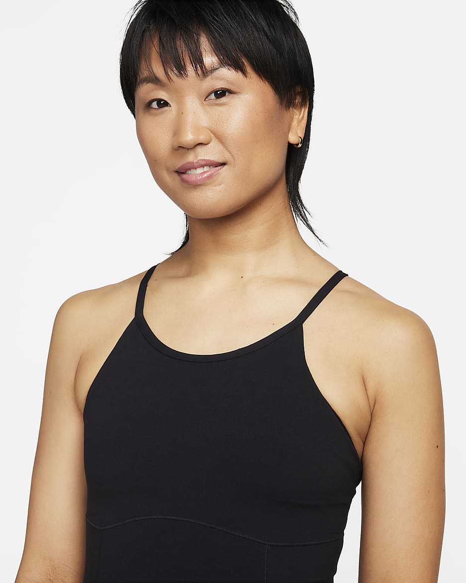 Nike Zenvy Dri-FIT Ganzkörper-Bodysuit mit ausgestelltem Bein für Damen - Schwarz