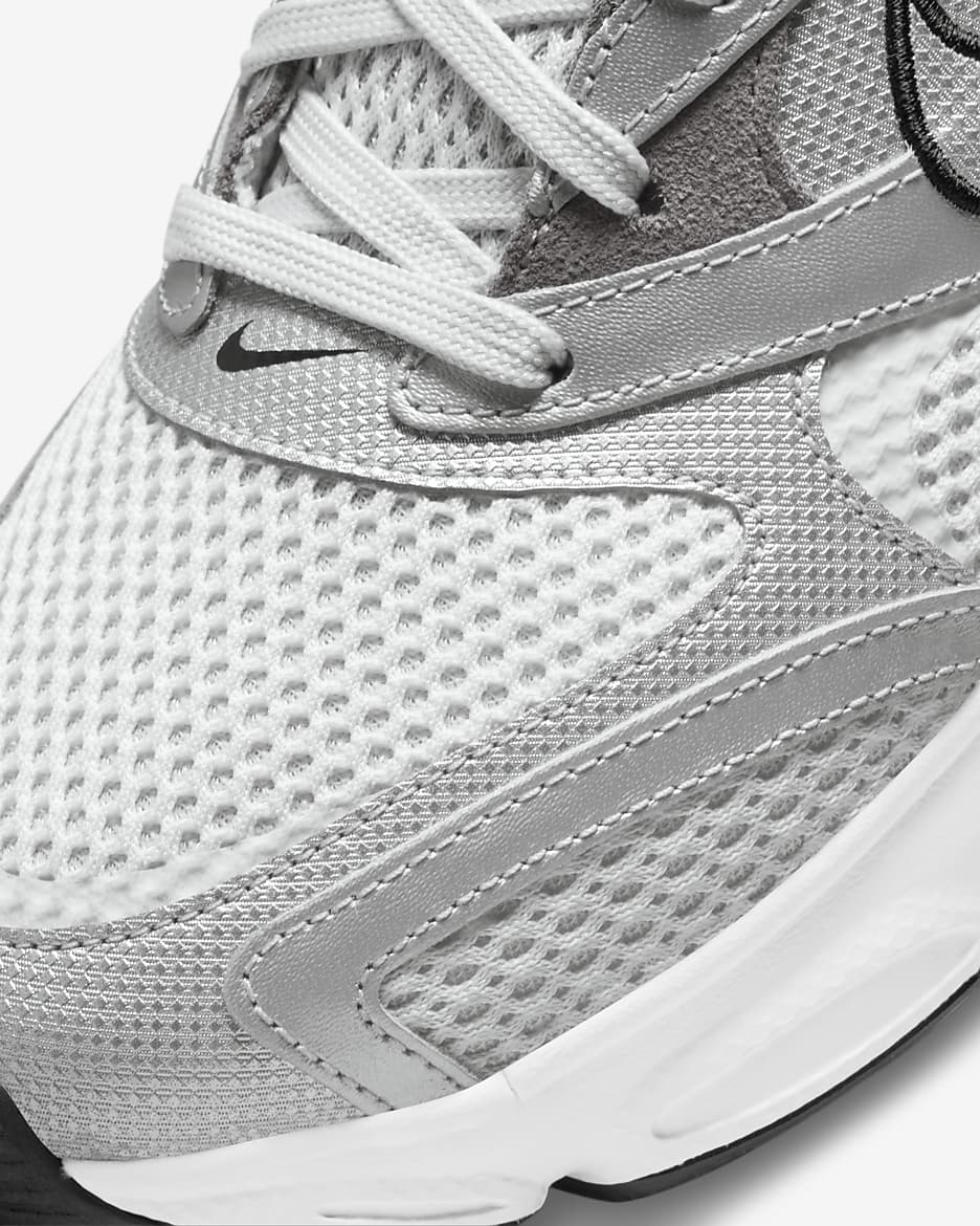 Nike Zoom Air Fire Women's Shoes - Photon Dust/White/Smoke Grey/Metallic Silver