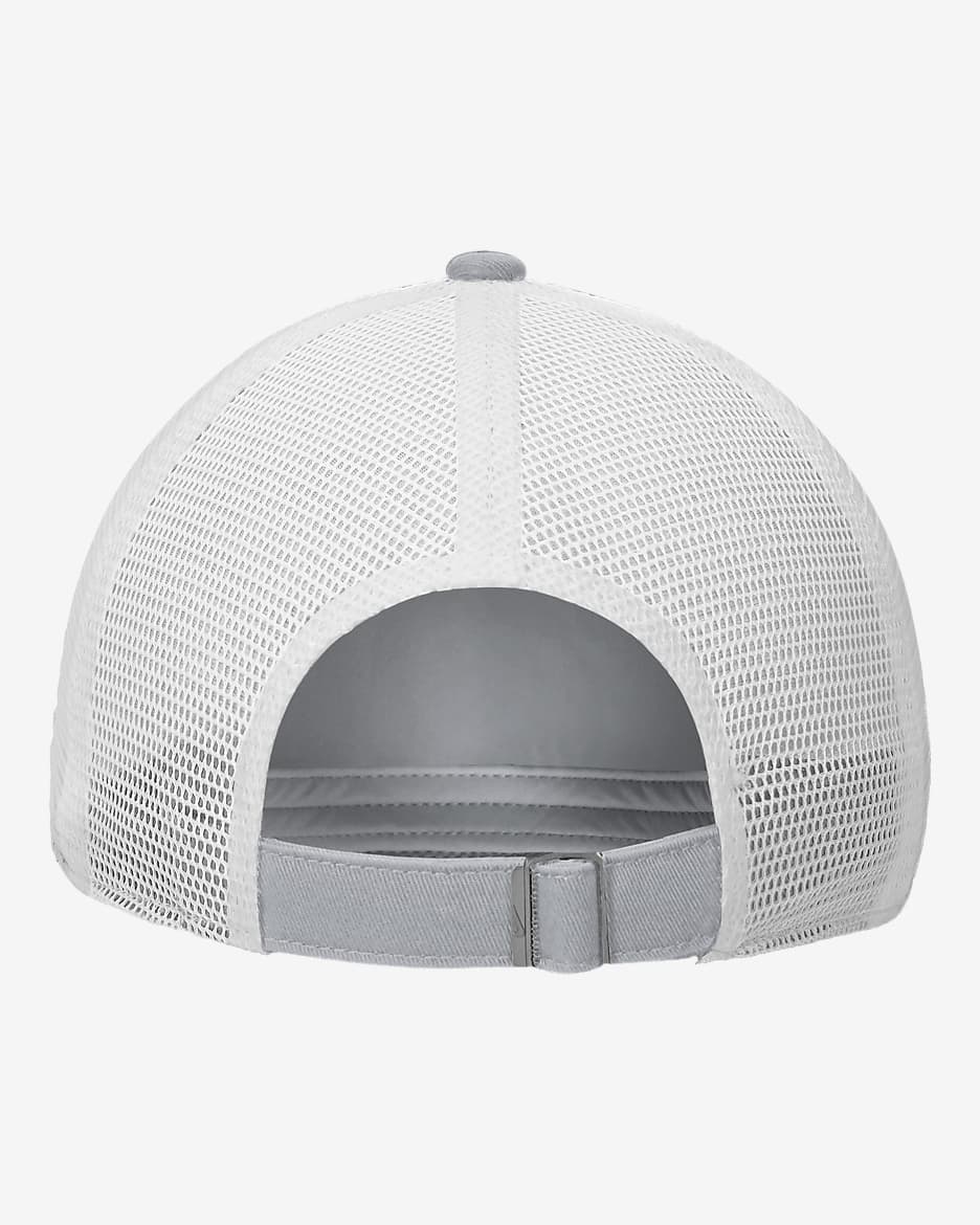 Nike Club Unstructured Softball Swoosh Trucker Cap - Wolf Grey