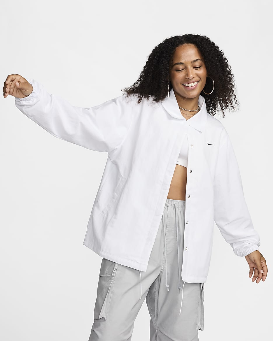 Nike Sportswear Essential Women's Oversized UV Woven Coaches' Jacket - White/Black