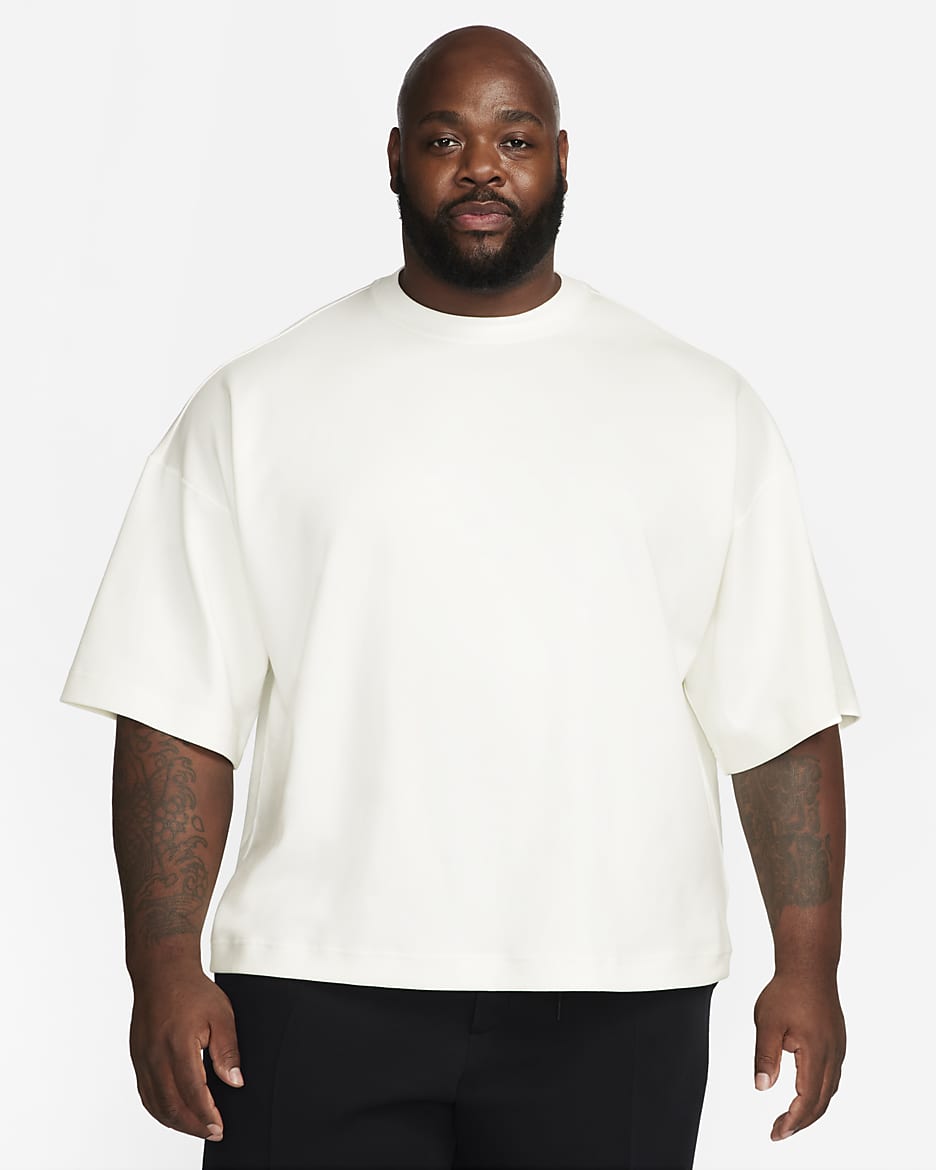 Nike Sportswear Tech Fleece Reimagined Men's Oversized Short-Sleeve Sweatshirt - Sail