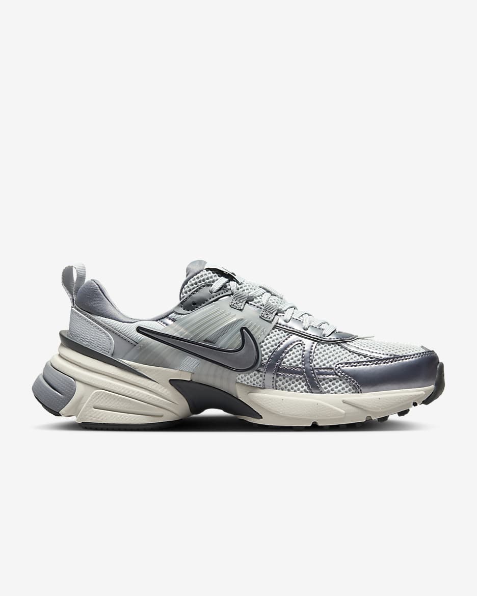 Nike V2K Run Shoes - Pure Platinum/Wolf Grey/Cool Grey/Metallic Cool Grey