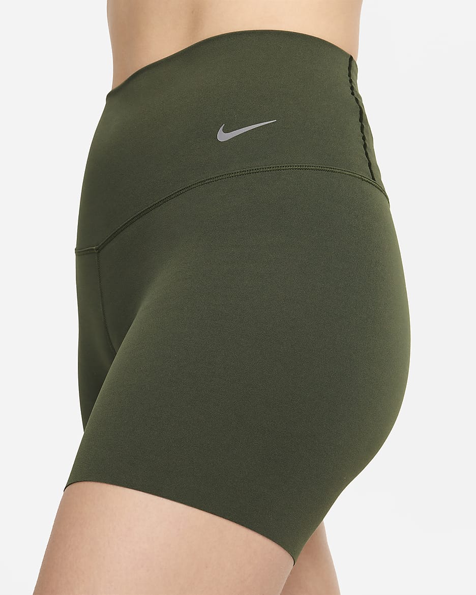 Nike Zenvy Bike-Shorts mit sanftem Halt und hohem Taillenbund für Damen (ca. 12 cm) - Cargo Khaki/Schwarz