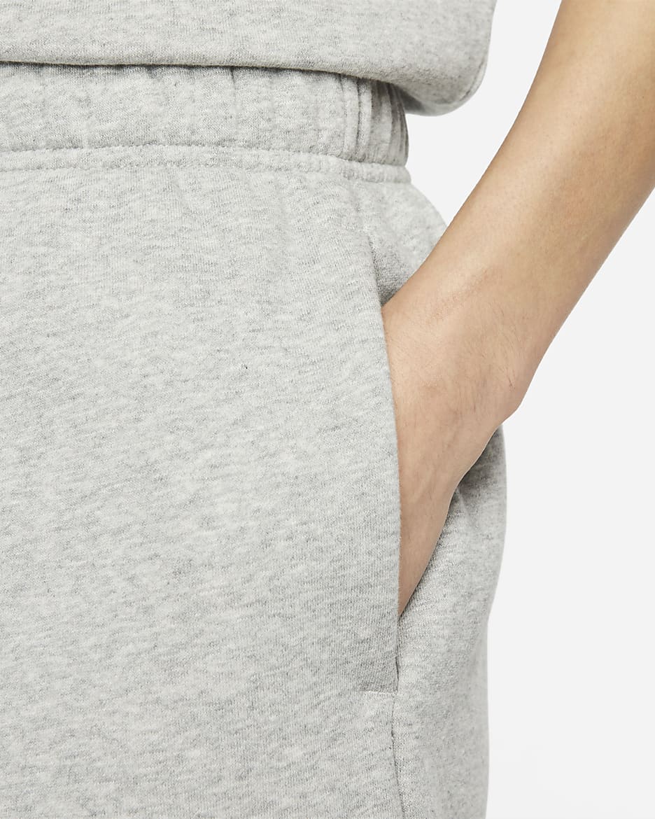 Nike Sportswear Club Fleece Women's Mid-Rise Shorts - Dark Grey Heather/White