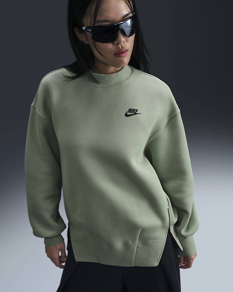 Nike Sportswear Tech Fleece Women's Oversized Crew-neck Sweatshirt - Jade Horizon/Black