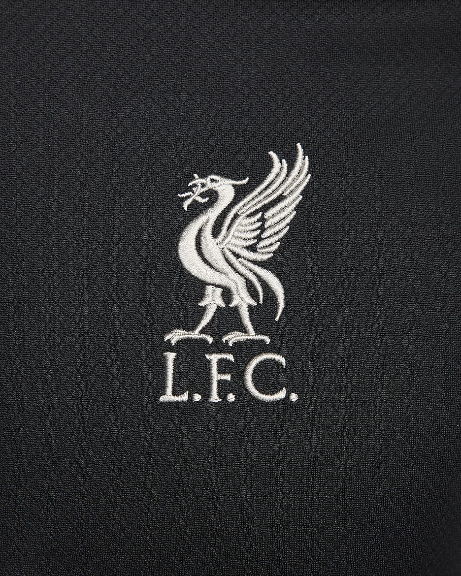 Liverpool FC Strike Nike Dri-FIT Kısa Kollu Örgü Erkek Futbol Üstü - Siyah/Siyah/Gym Red/Light Orewood Brown