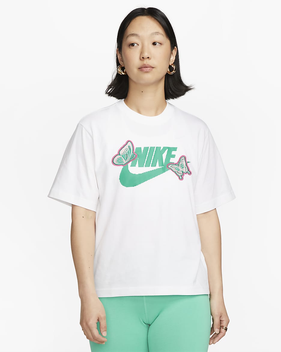 Nike Sportswear 女款寬版 T 恤 - 白色