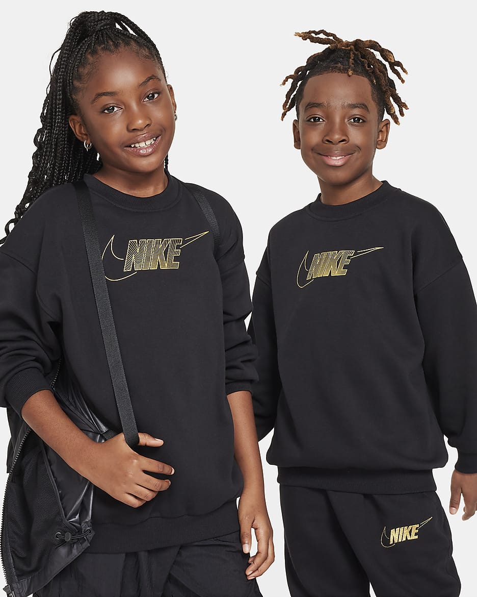 Nike Sportswear Club Fleece Sudadera de cuello redondo para niña talla grande - Negro/Oro metalizado