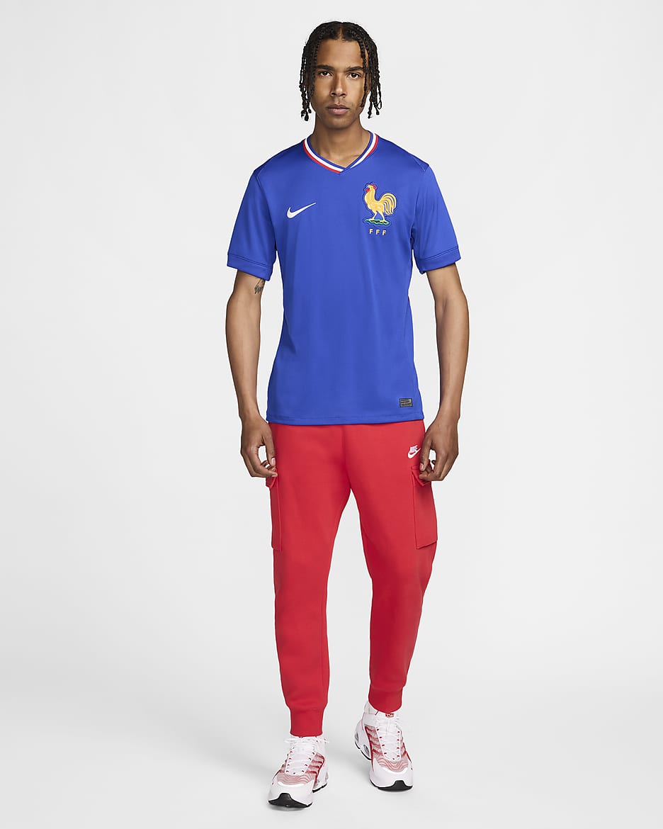 Replika pánského domácího fotbalového dresu Nike Dri-FIT FFF (ženský tým) Stadium 2024/25 - Bright Blue/University Red/Bílá