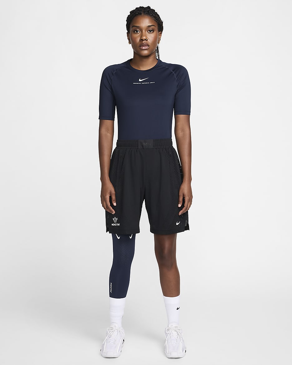 Haut de basketball première couche à manches courtes NOCTA pour Homme - College Navy/Blanc