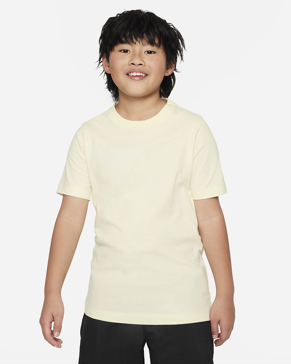 Nike Sportswear Older Kids' (Boys') T-Shirt - Coconut Milk/Light Bone