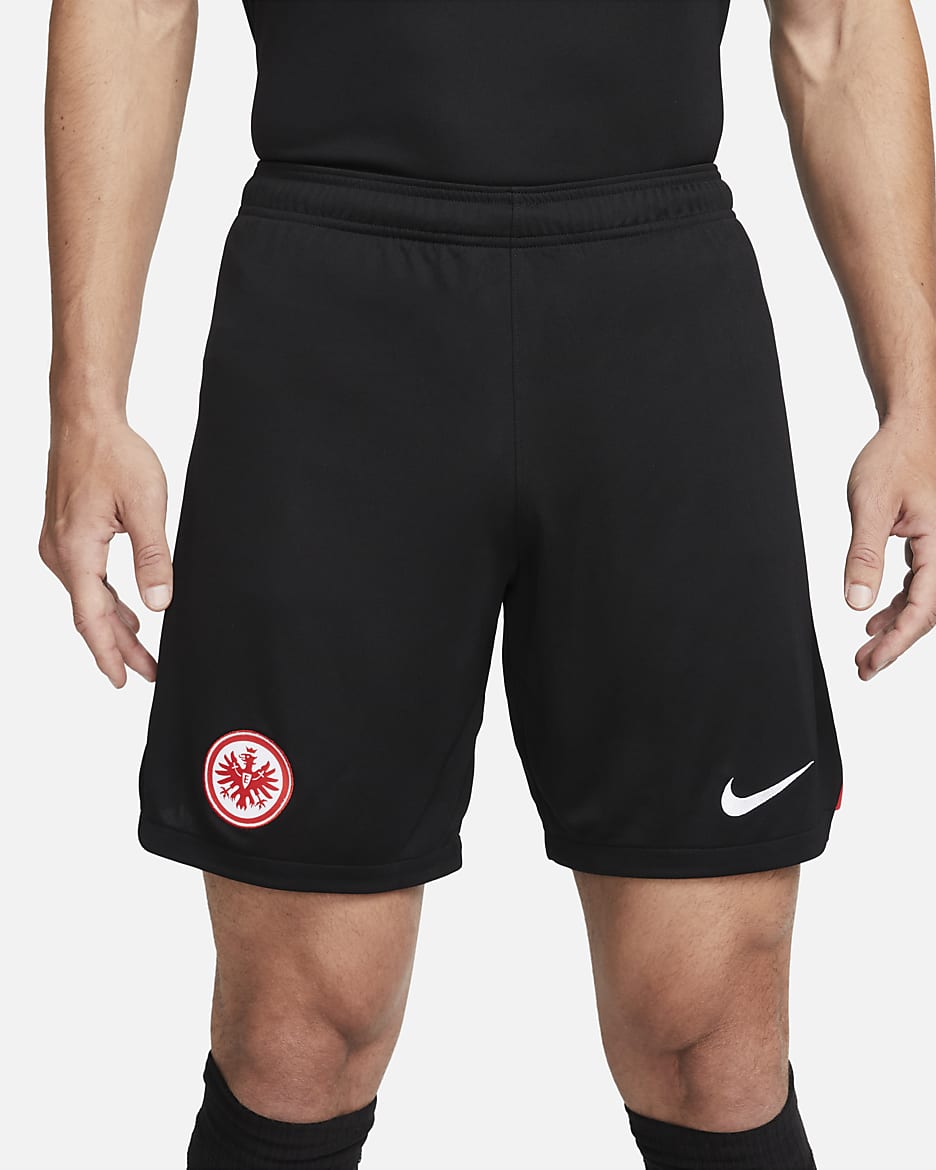 Ανδρικό ποδοσφαιρικό σορτς Nike Dri-FIT εντός/εκτός έδρας Άιντραχτ Φρανκφούρτης 2023/24 Stadium - Μαύρο/University Red/Λευκό