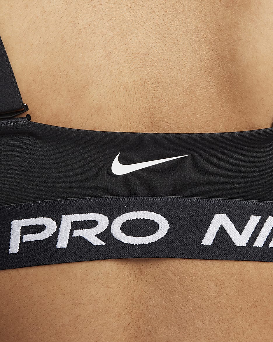 Nike Pro Indy Plunge polstret sports-BH med middels støtte til dame - Svart/Hvit/Hvit