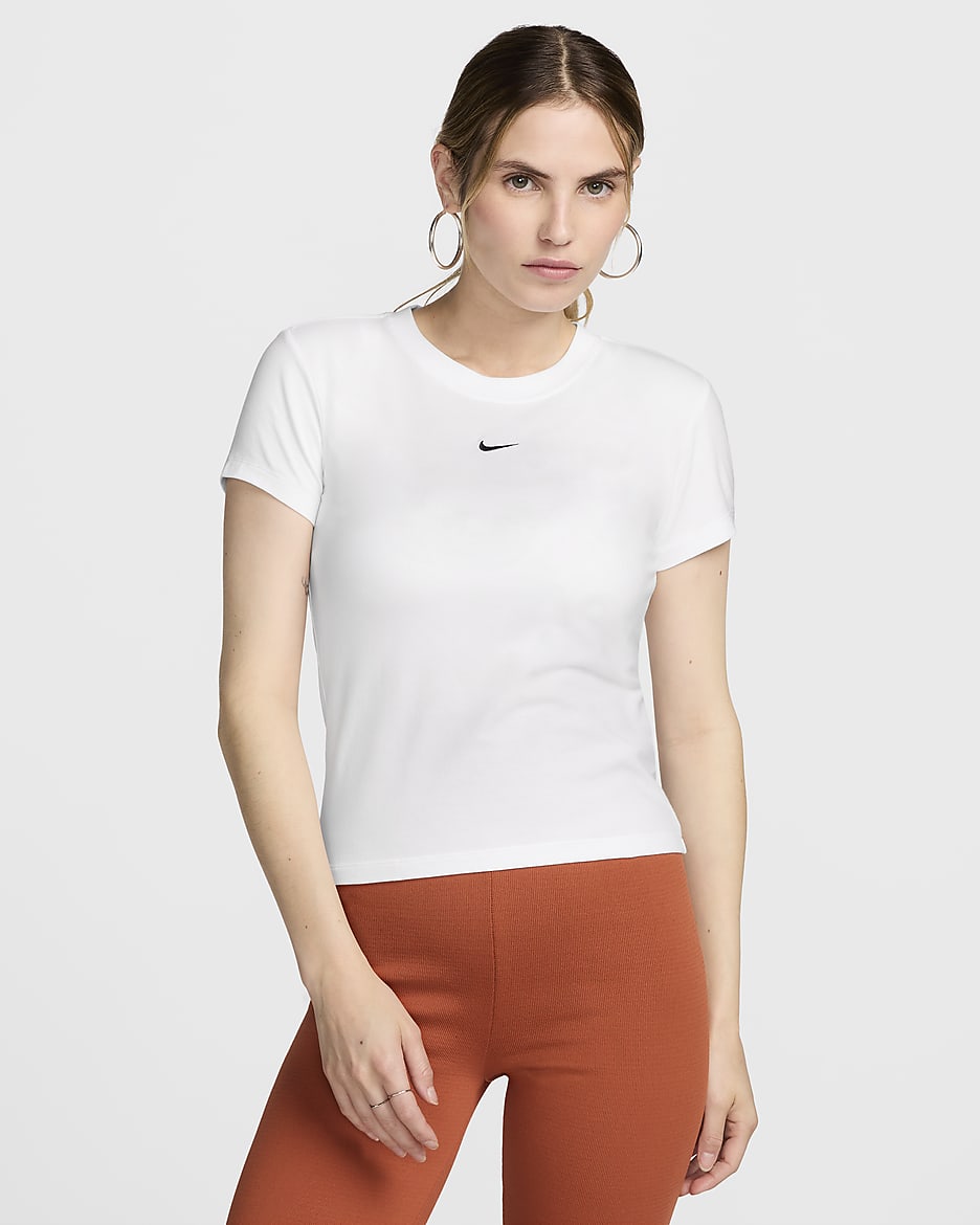T-shirt Nike Sportswear Chill Knit för kvinnor - Vit/Svart