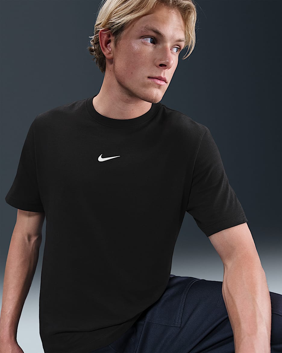Nike Sportswear T-Shirt - Black