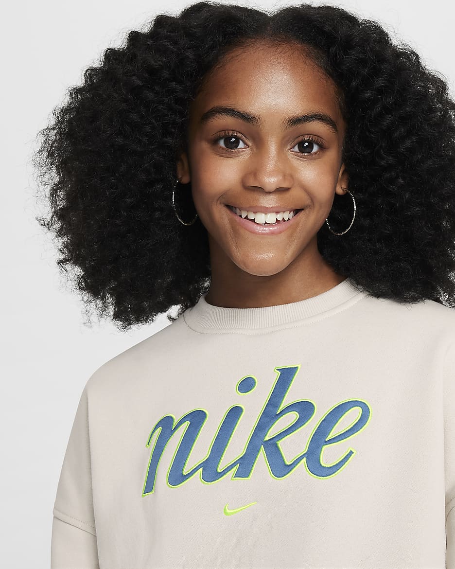 Nike Sportswear Club Fleece Girls' Boxy Crew-Neck Sweatshirt - Light Bone/Volt