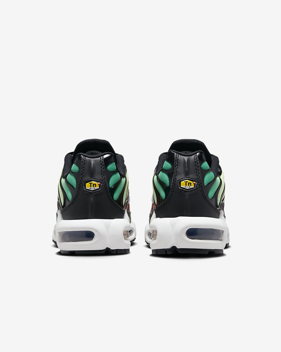 Nike Air Max Plus Women's Shoes - Black/Viotech/Team Red/White