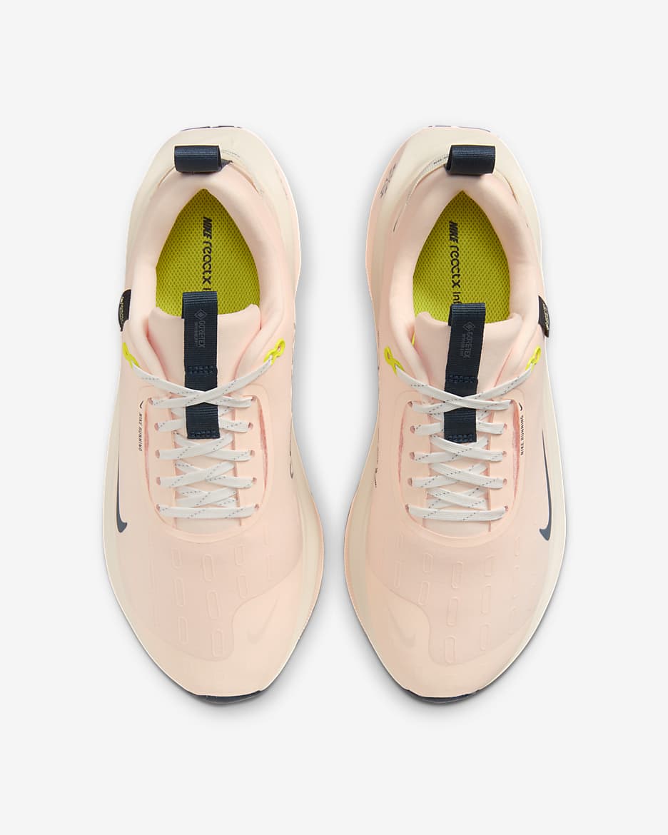 Nike InfinityRN 4 GORE-TEX vízhatlan, országúti női futócipő - Crimson Tint/Cyber/Pale Ivory/Armory Navy