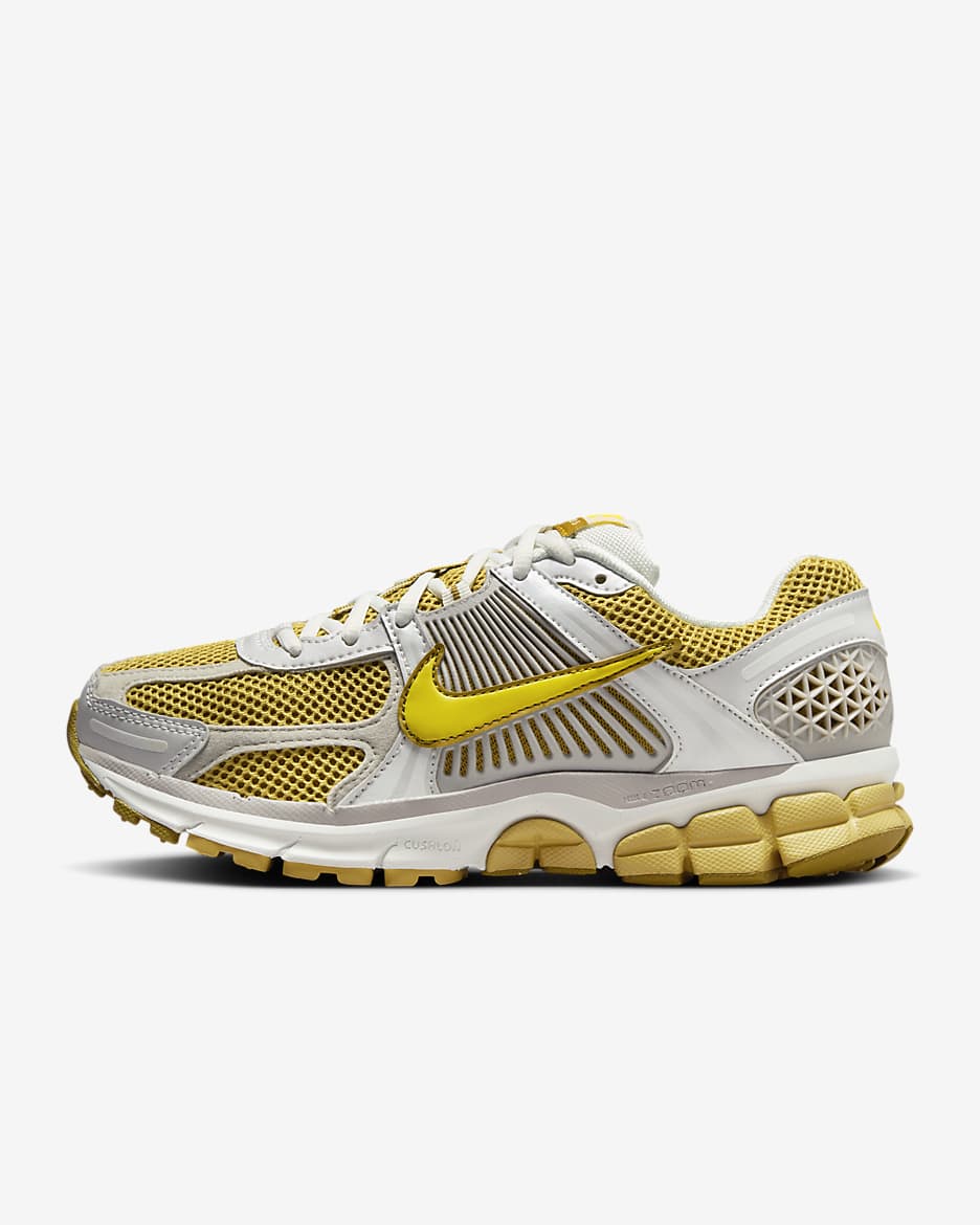 Nike Zoom Vomero 5-sko til kvinder - Bronzine/Metallic Summit White/Light Iron Ore/Lightning