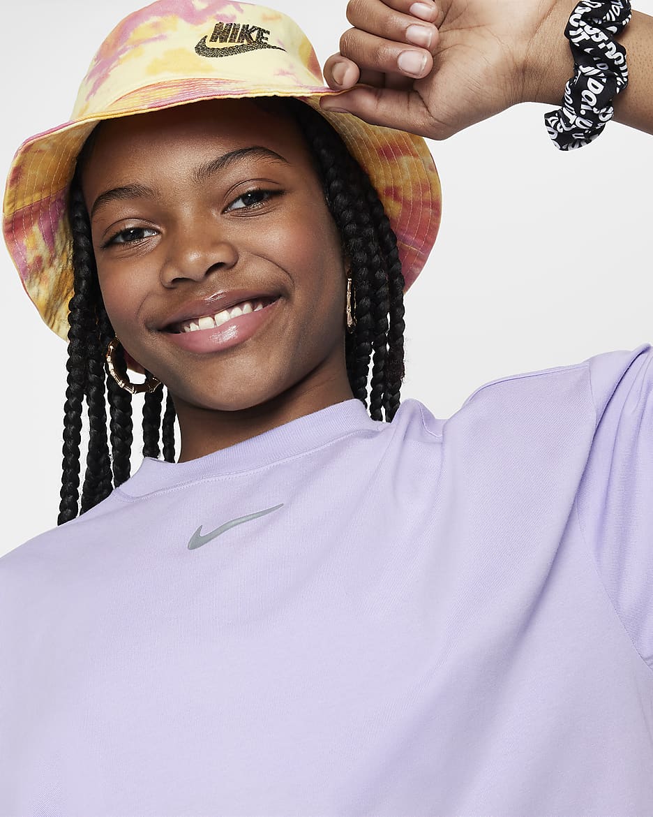 Nike Sportswear Older Kids' (Girls') Oversized T-Shirt - Hydrangeas