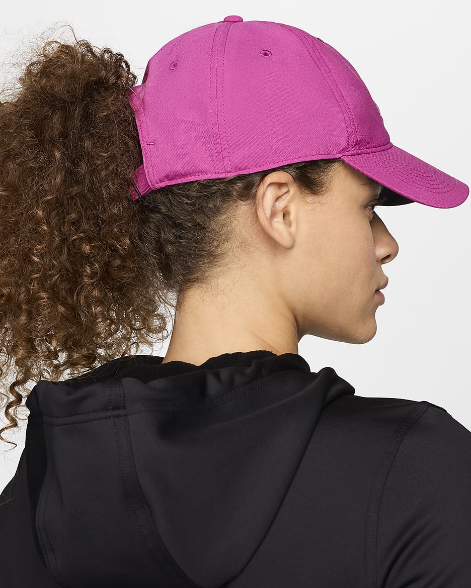 Gorra sin estructura Nike Dri-FIT Club - Fucsia cálido/Violeta platino