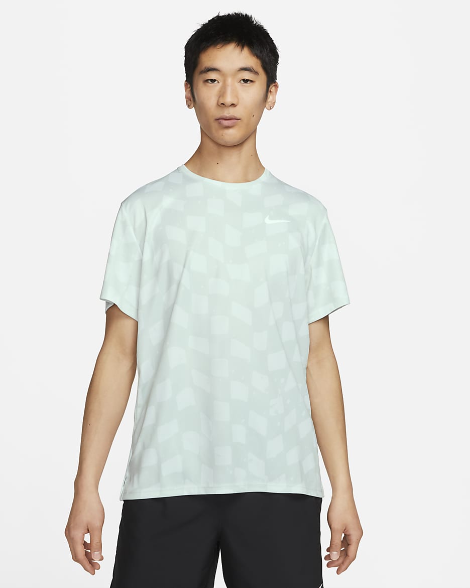 Nike Dri-FIT Miler Men's Short-Sleeve Running Top - Photon Dust